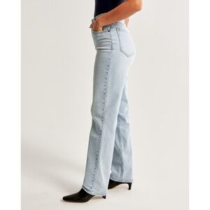 Abercrombie Fitch Womens 90s Straight Ultra High Rise Jeans Size 18 Curve Love
